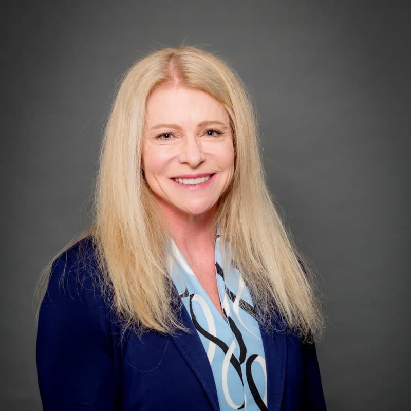 Headshot of Shalisa Beck, Bitcoin-aware financial advisor in Canby, OR